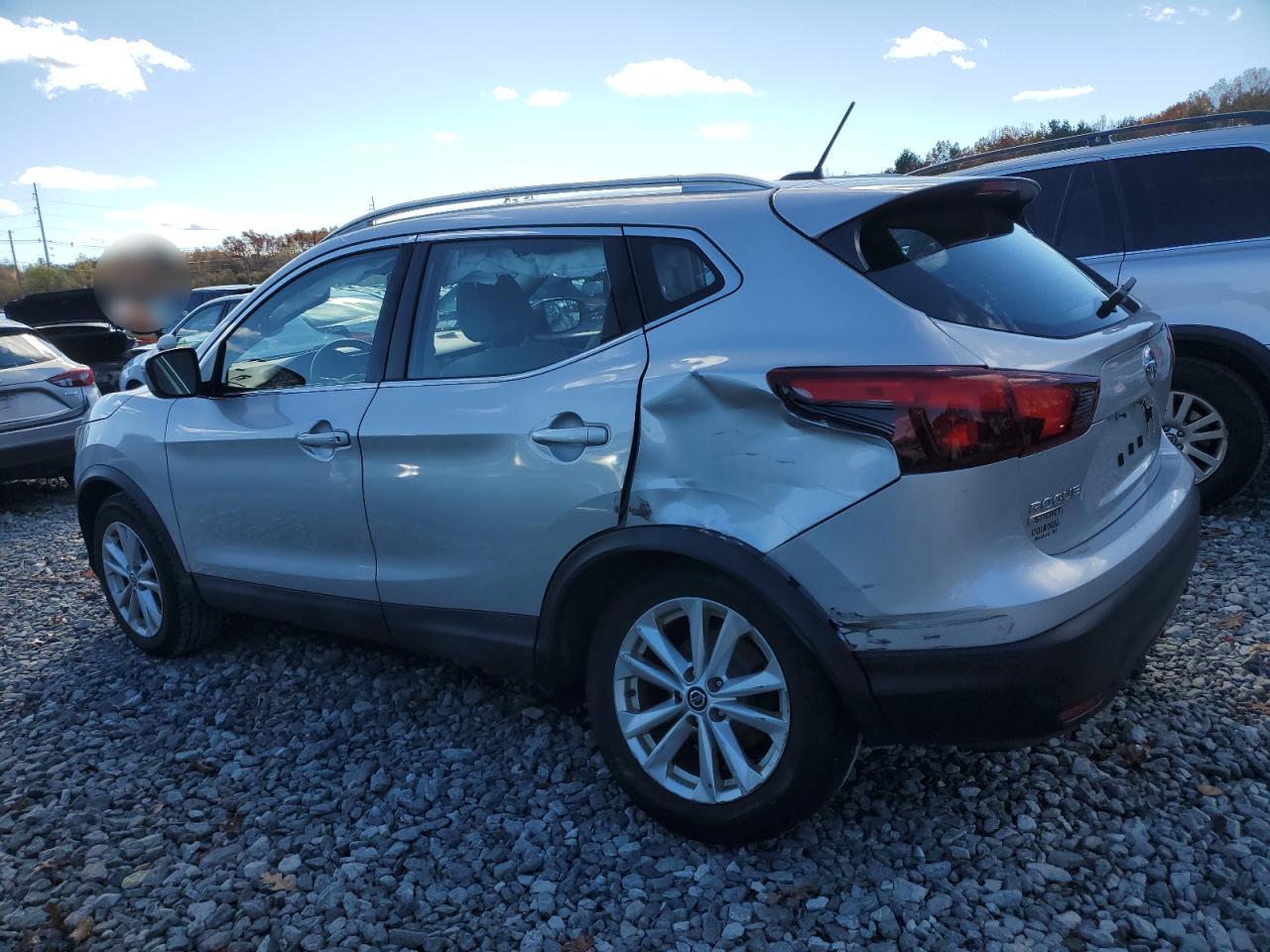 NISSAN ROGUE SPORT S