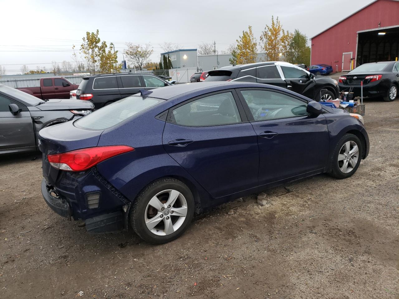 HYUNDAI ELANTRA GLS