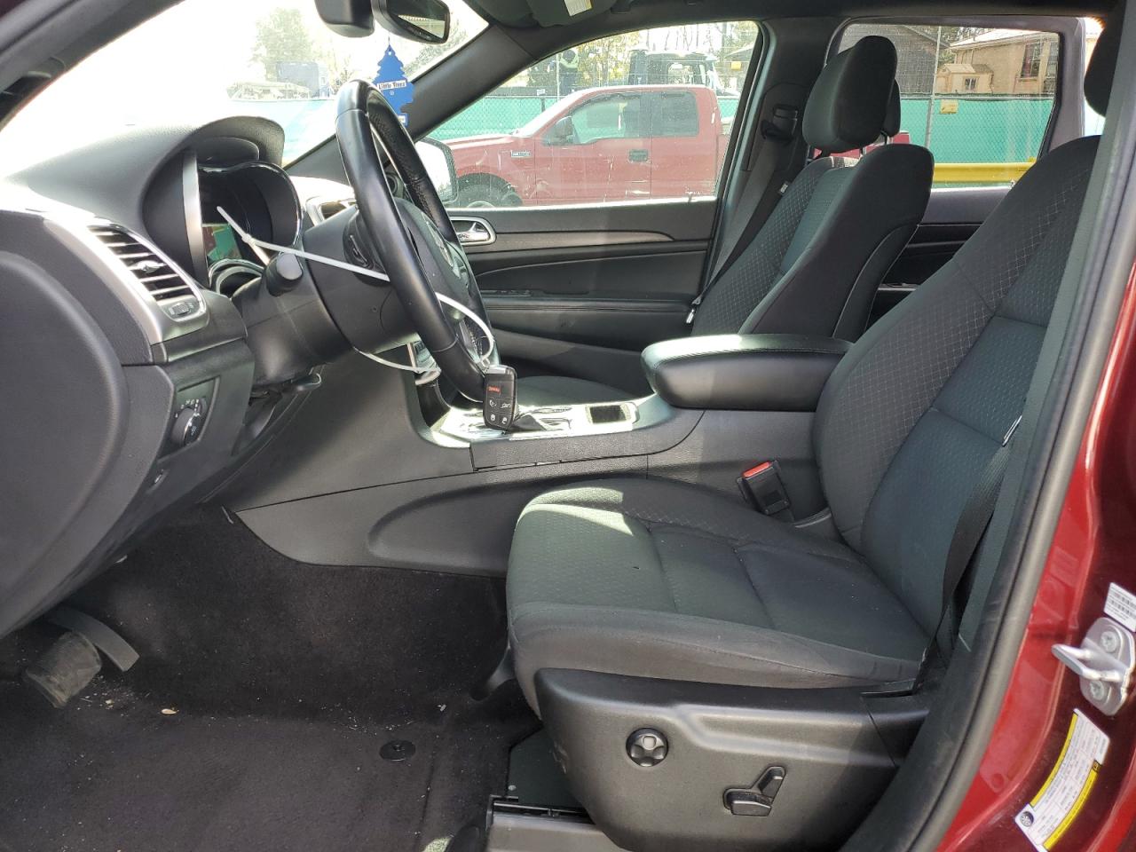 JEEP GRAND CHEROKEE LAREDO