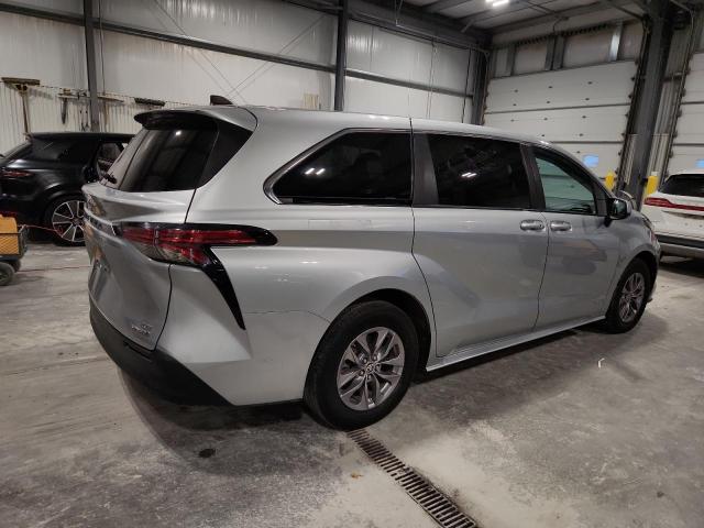 2021 TOYOTA SIENNA LE #3304587448