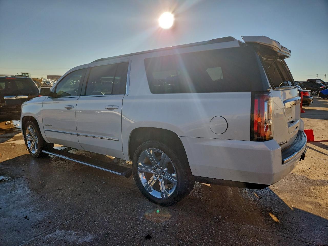GMC YUKON DENALI
