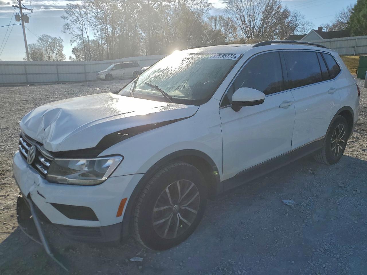 VOLKSWAGEN TIGUAN SE