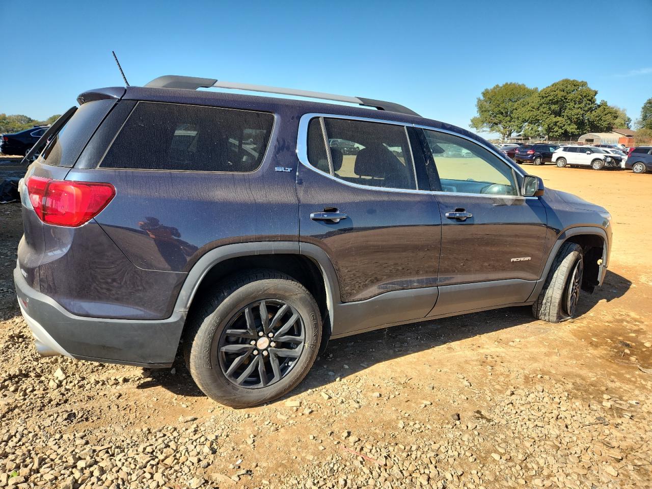 GMC ACADIA SLT-1