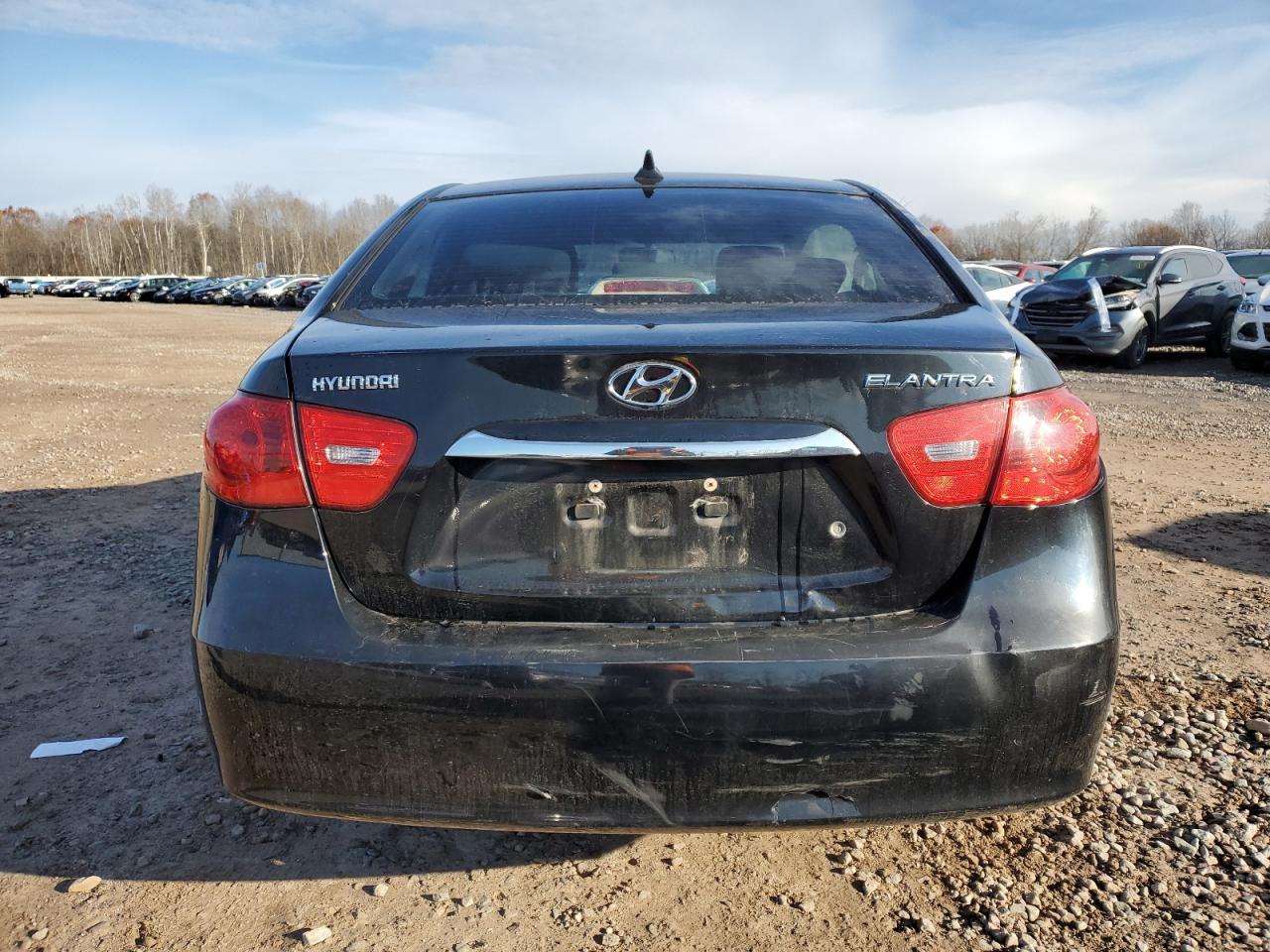 HYUNDAI ELANTRA BLUE