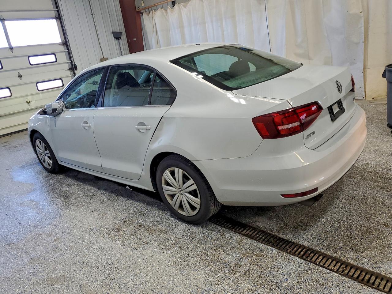 VOLKSWAGEN JETTA S