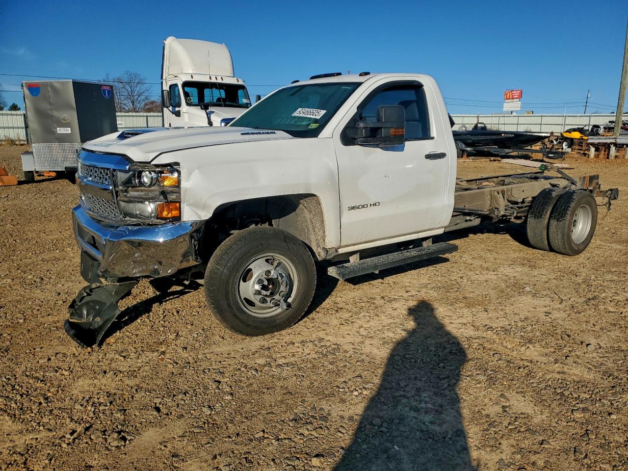 Lot #3297099518 2019 CHEVROLET 3500HD