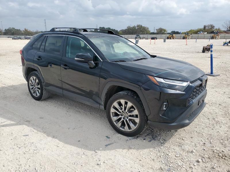 2022 TOYOTA RAV4 XLE P #3291521966