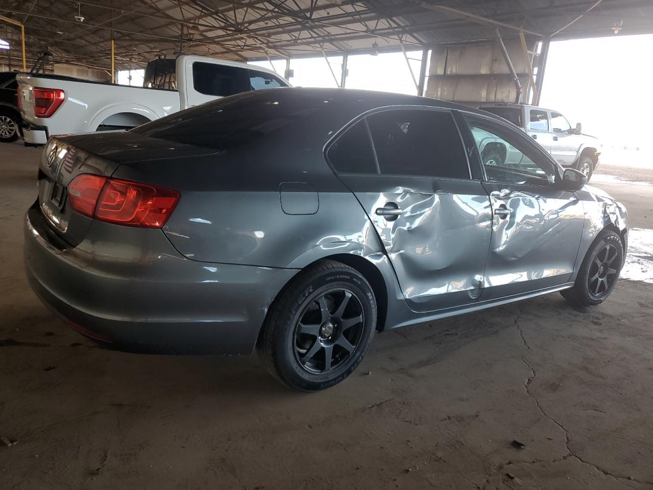 VOLKSWAGEN JETTA BASE