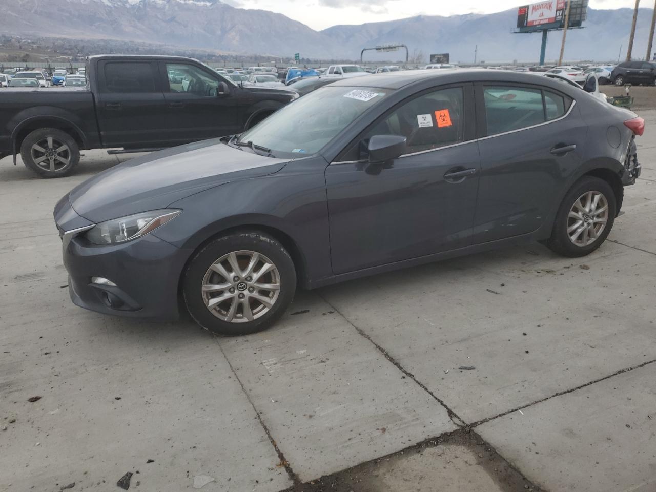 MAZDA 3 TOURING