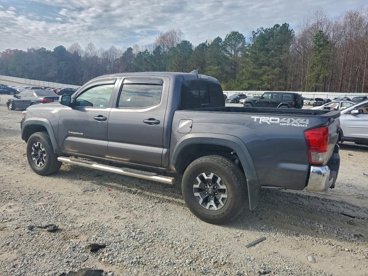 TOYOTA TACOMA DOUBLE CAB