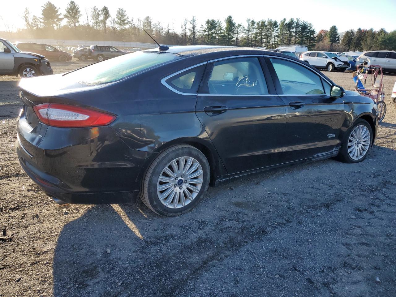 FORD FUSION SE PHEV