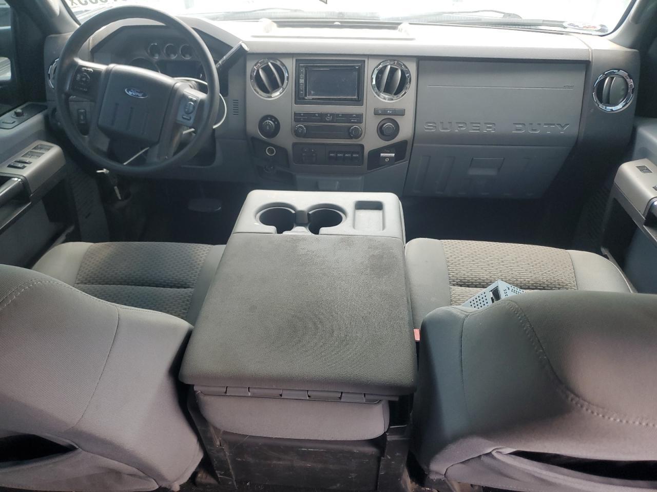 FORD F-250 SUPER DUTY