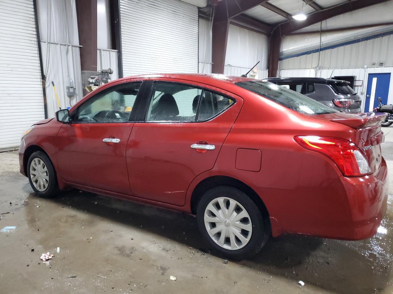 NISSAN VERSA S