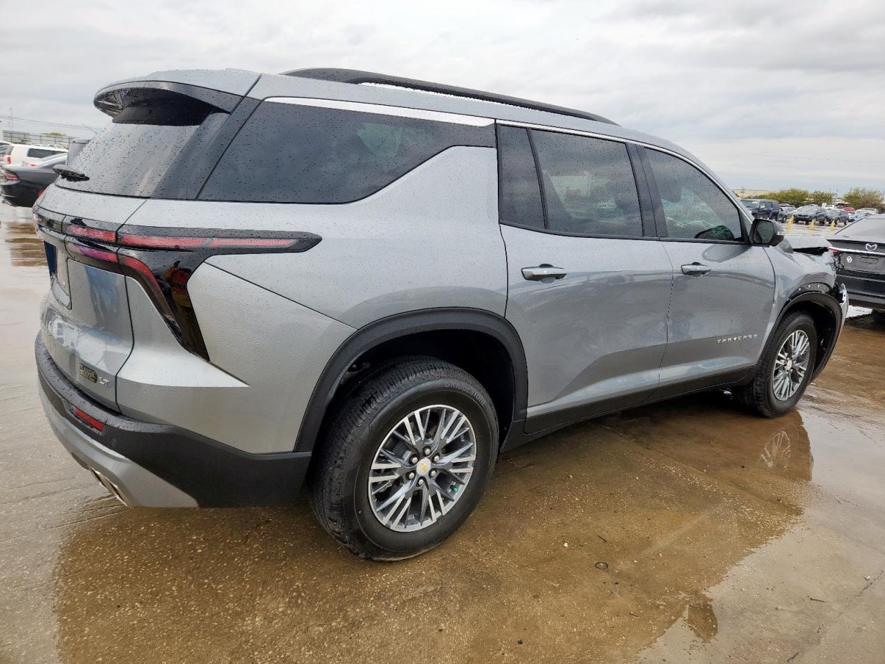 CHEVROLET TRAVERSE LT