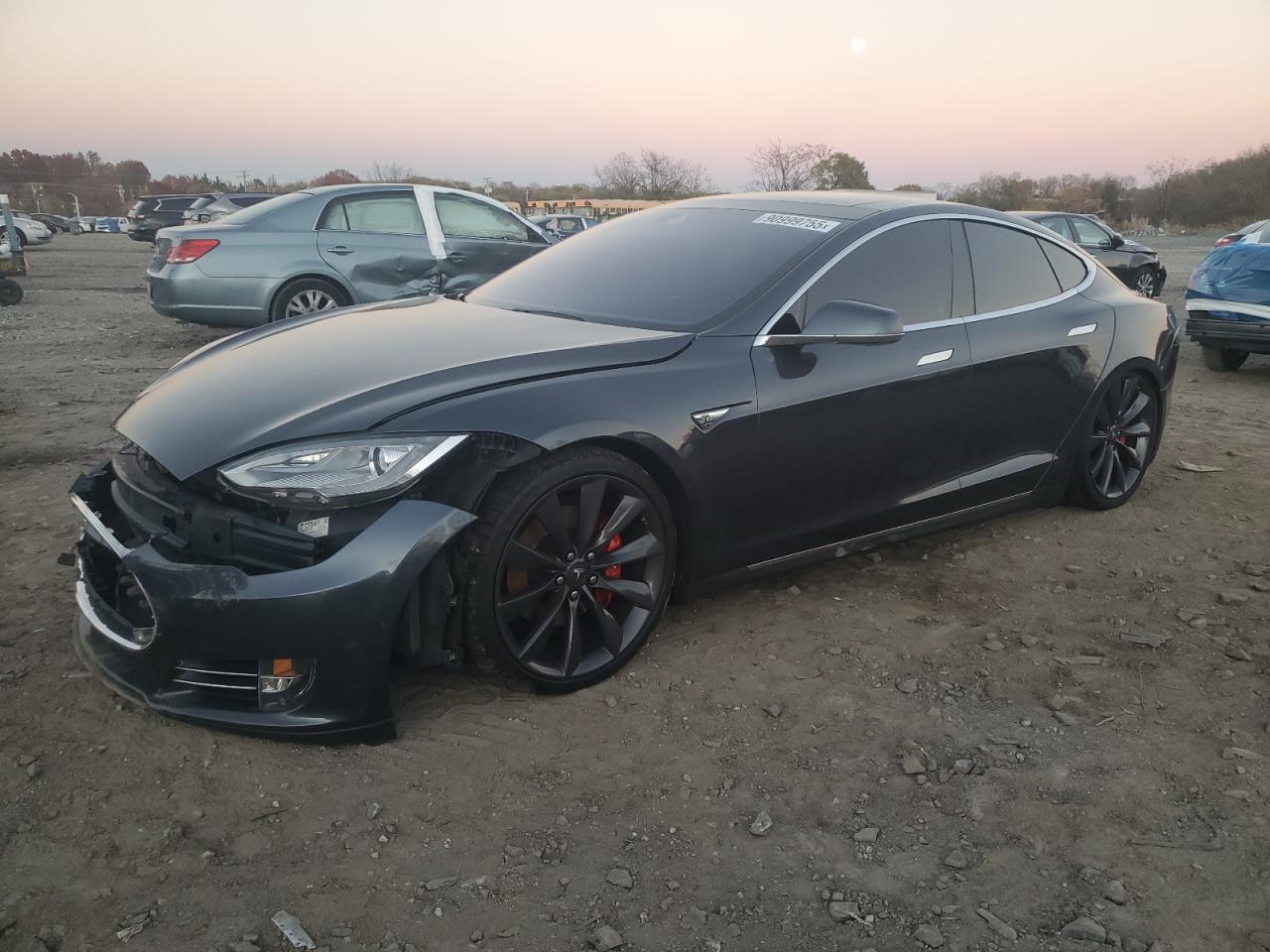 TESLA MODEL S
