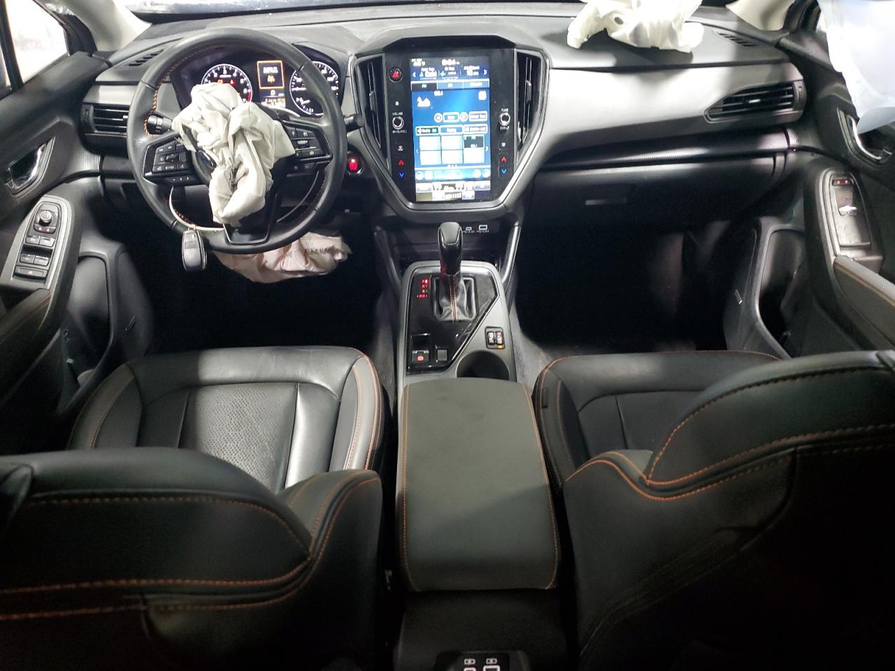 SUBARU CROSSTREK LIMITED