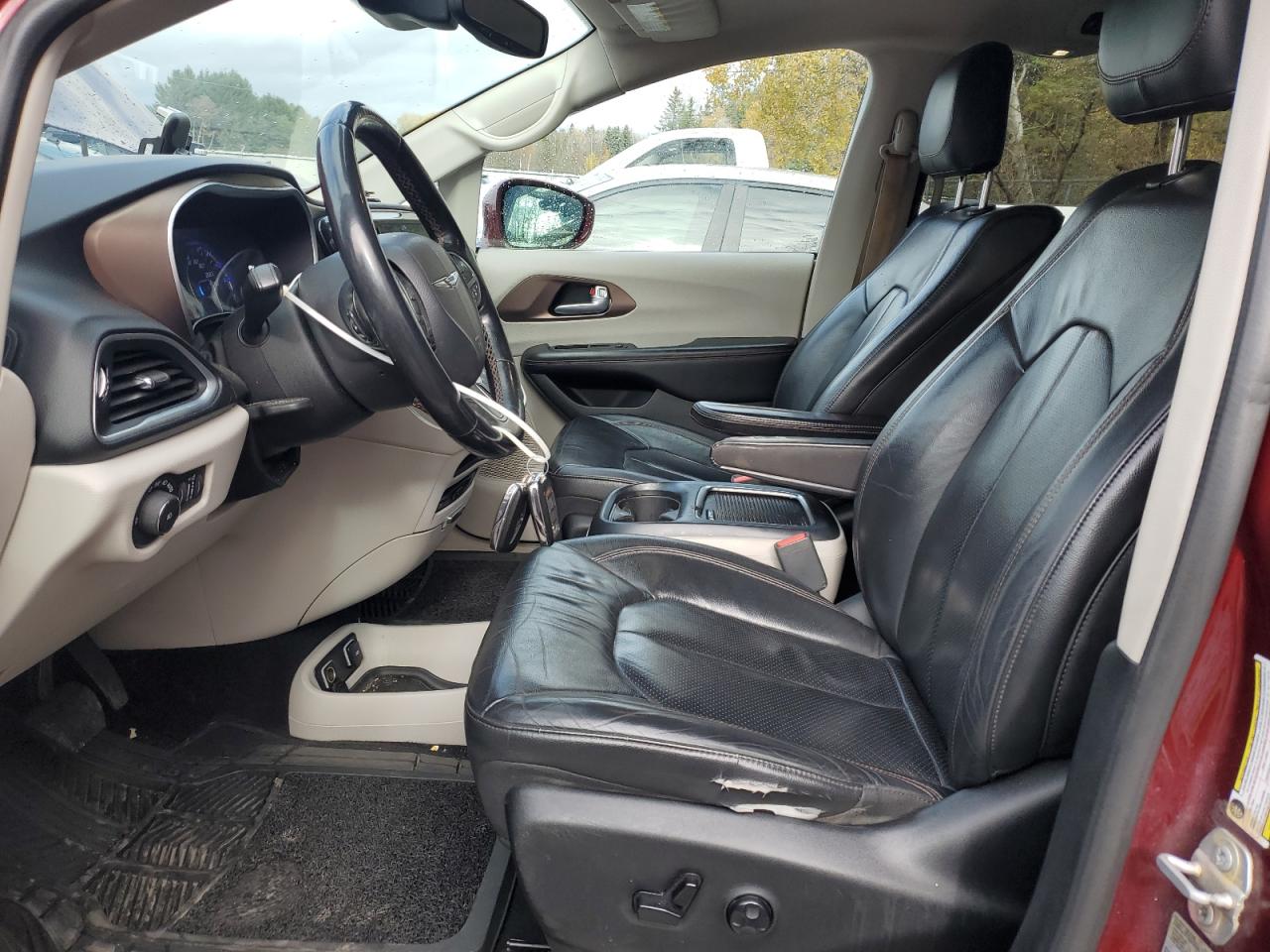 CHRYSLER PACIFICA TOURING L PLUS