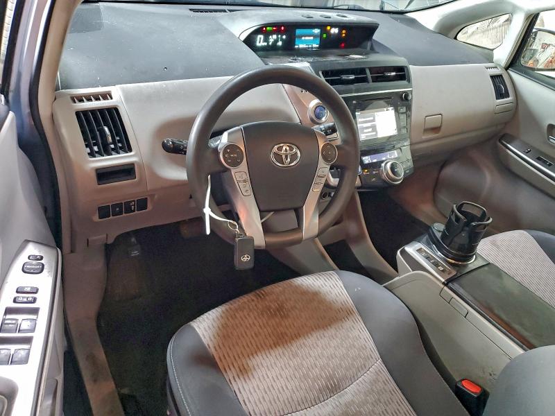 2016 TOYOTA PRIUS V #3304769958