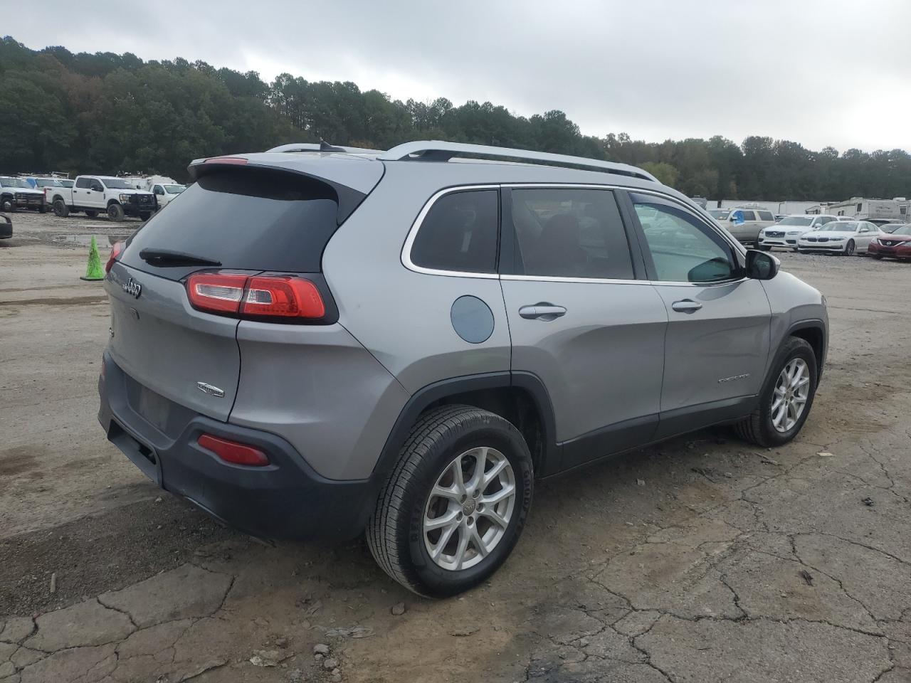 JEEP GRAND CHEROKEE LATITUDE