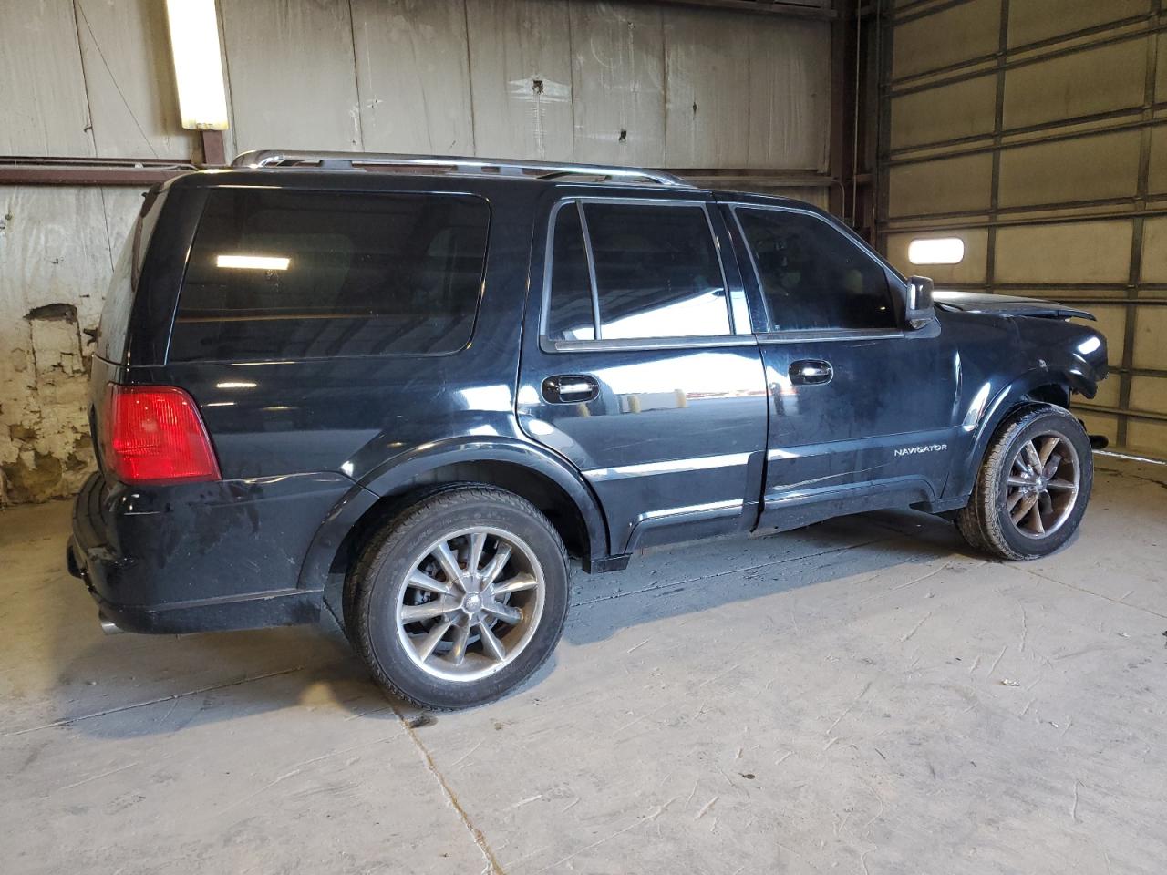 Lot #3287700014 2004 LINCOLN NAVIGATOR