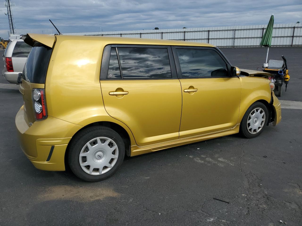 Lot #3316028324 2008 TOYOTA SCION XB