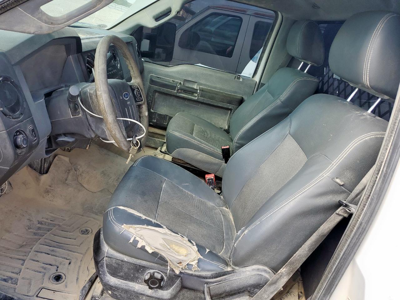 FORD F-350 SUPER DUTY