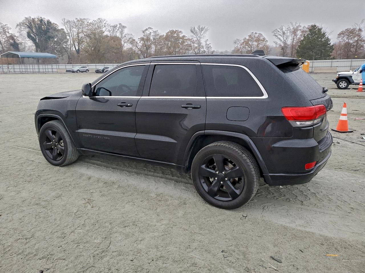JEEP GRAND CHEROKEE LAREDO