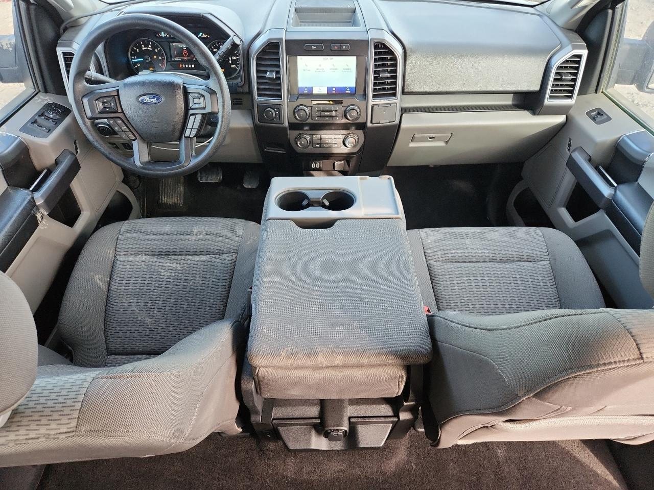 FORD F-150 SUPERCREW