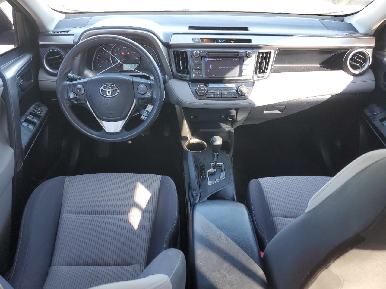TOYOTA RAV4 XLE