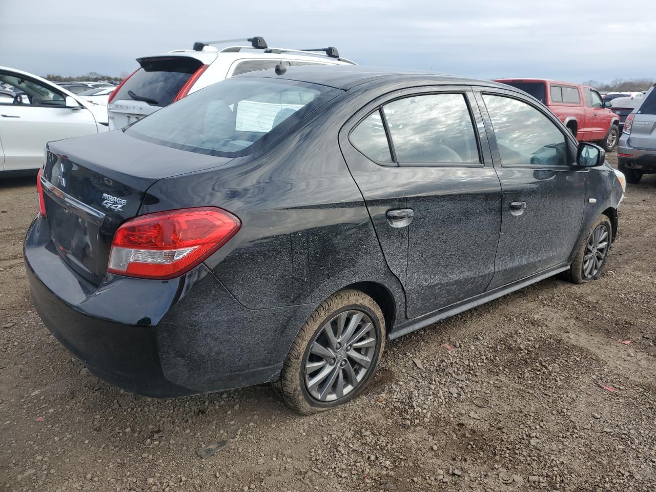 MITSUBISHI MIRAGE G4 ES