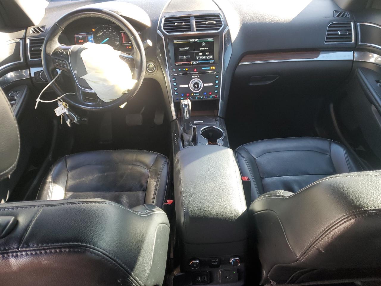 FORD EXPLORER LIMITED