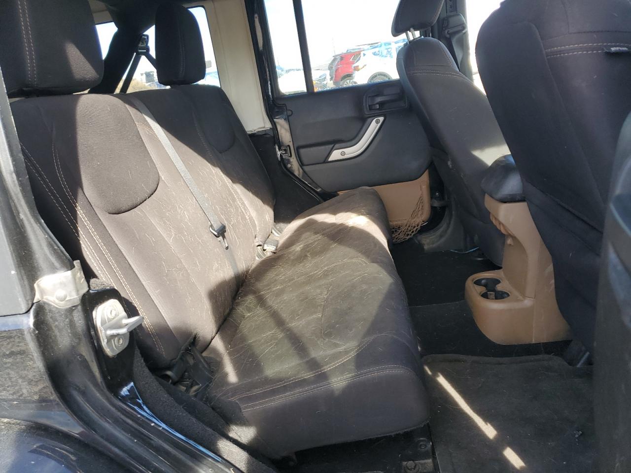 JEEP WRANGLER SAHARA