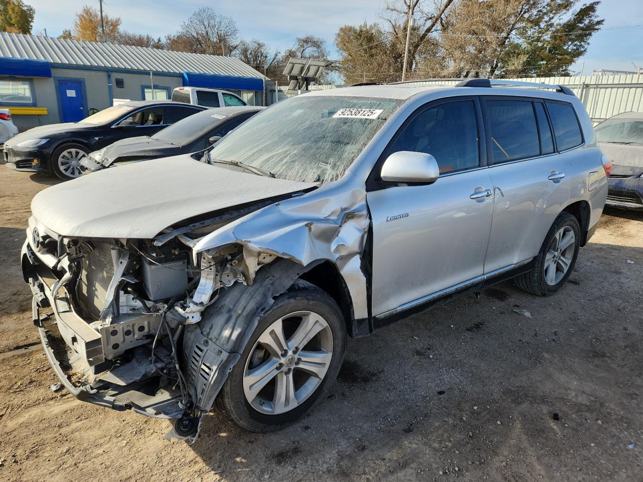 TOYOTA HIGHLANDER LIMITED