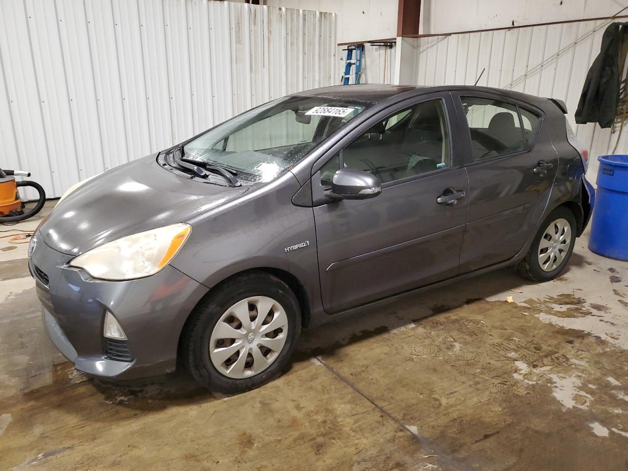 TOYOTA PRIUS C
