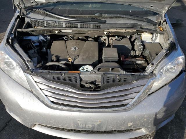 2017 TOYOTA SIENNA XLE #3293844593