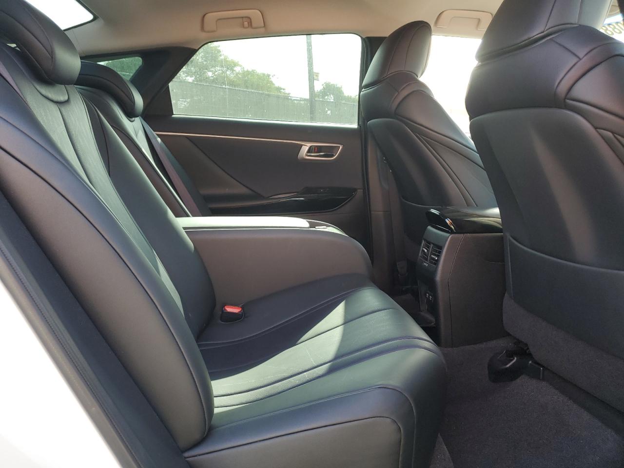 Lot #3311490259 2018 TOYOTA MIRAI