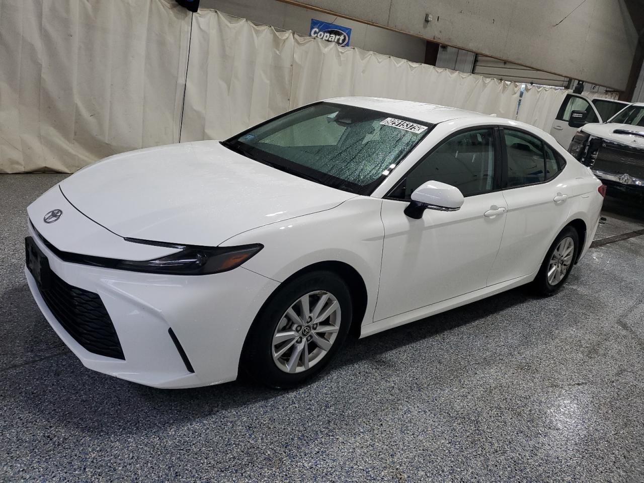 TOYOTA CAMRY XSE