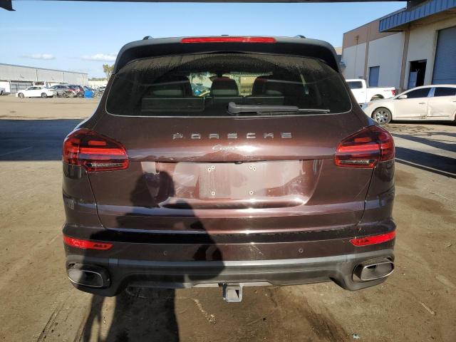 2015 PORSCHE CAYENNE - WP1AF2A24FLA40733