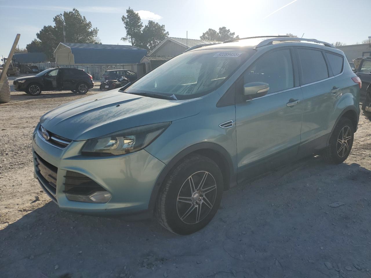 FORD ESCAPE TITANIUM