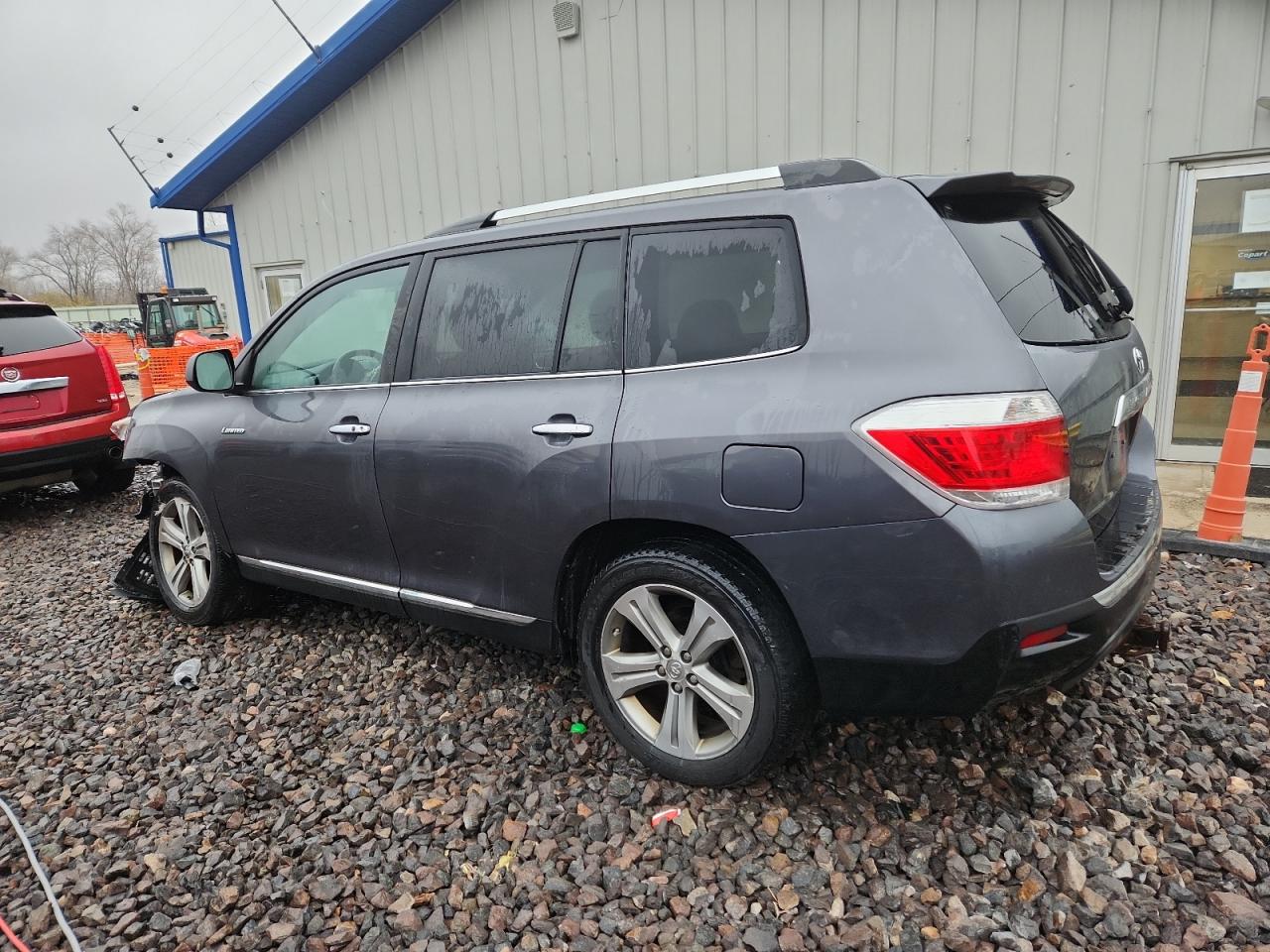 TOYOTA HIGHLANDER LIMITED