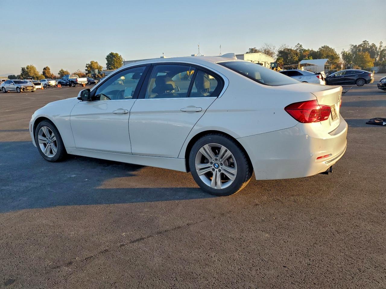 BMW 3 SERIES I