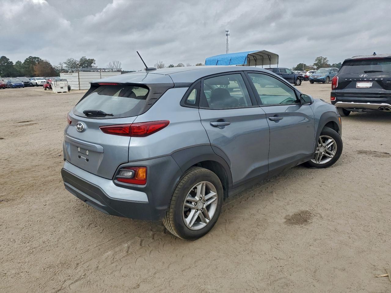 HYUNDAI KONA SE