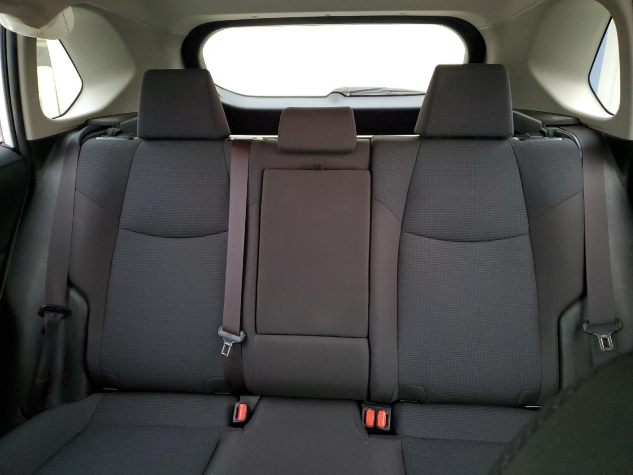 Lot #3302908136 2019 TOYOTA RAV4 LE