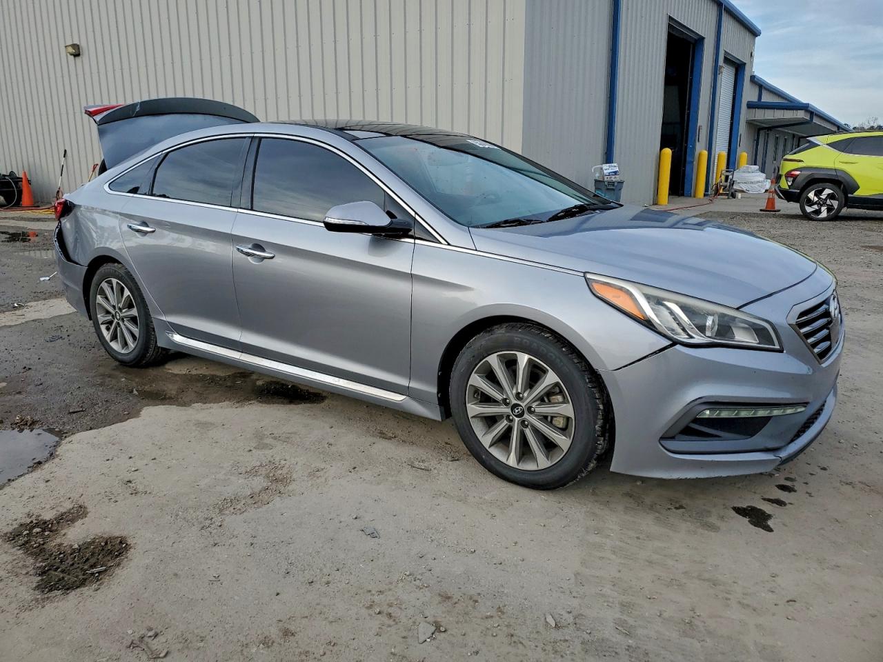 HYUNDAI SONATA SPORT