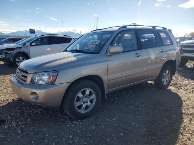 2004 TOYOTA HIGHLANDER #3304158449