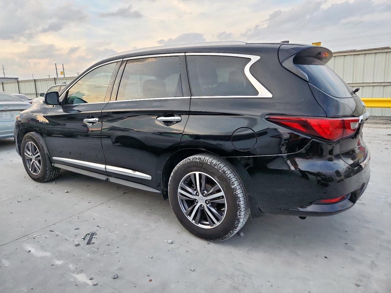 INFINITI QX60