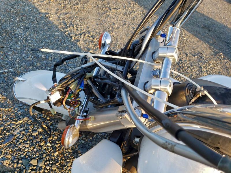 2004 YAMAHA VENTURE #3301587647