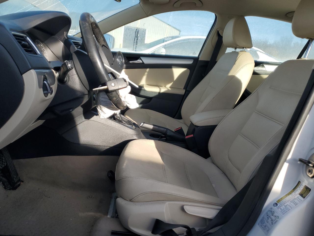 VOLKSWAGEN JETTA TDI