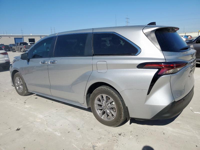 2023 TOYOTA SIENNA XLE #3304890546