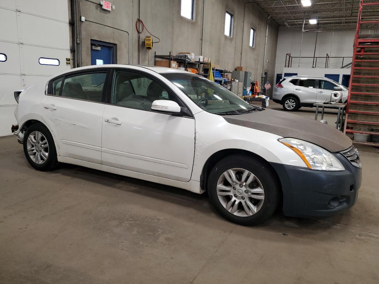 NISSAN ALTIMA BASE